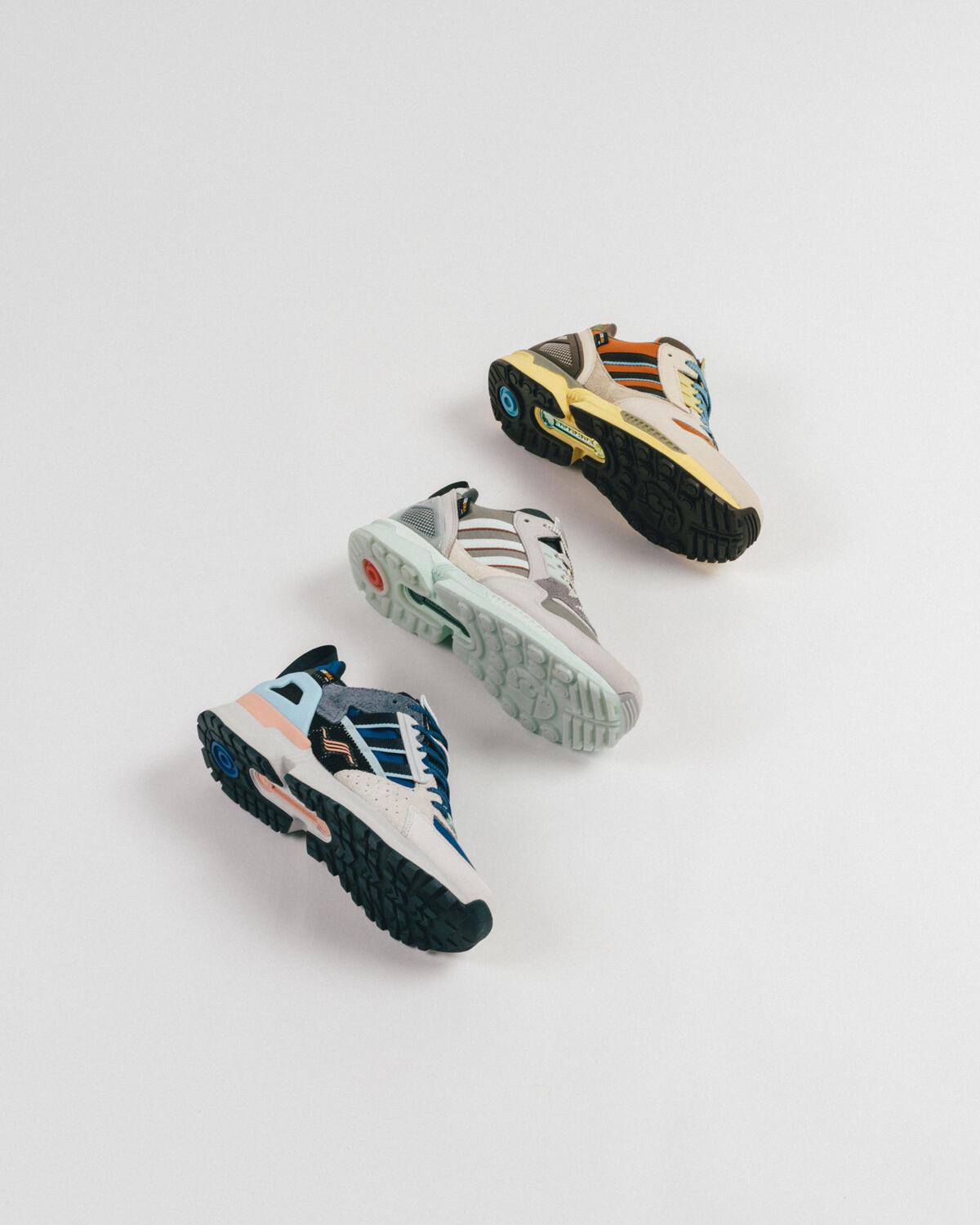 大注目 adidas  10000 ZX Originals その他